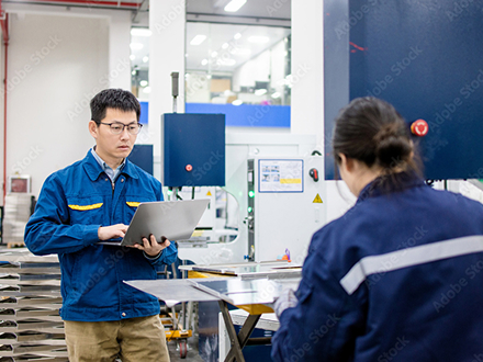 Nh&agrave; m&aacute;y